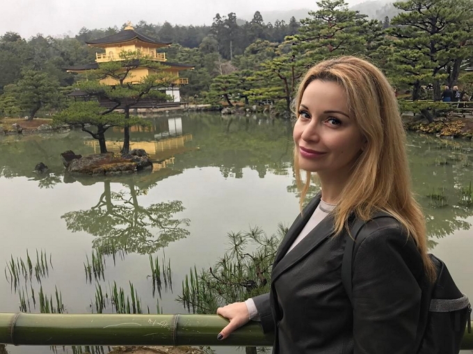 Ольга Орлова отдыхает от Дома-2 в Японии Ольга Орлова отдыхает от Дома-2 в Японии