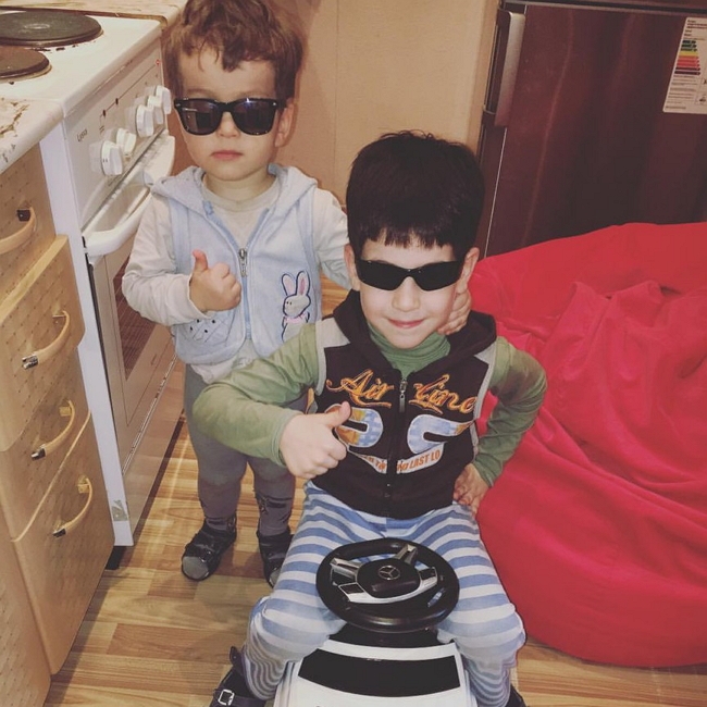 Фото детей участников Дома-2 (10.04.2017) Фото детей участников Дома-2 (10.04.2017)