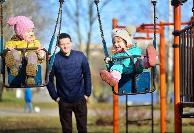 Фото детей участников Дома-2 (14.04.2017) Фото детей участников Дома-2 (14.04.2017)