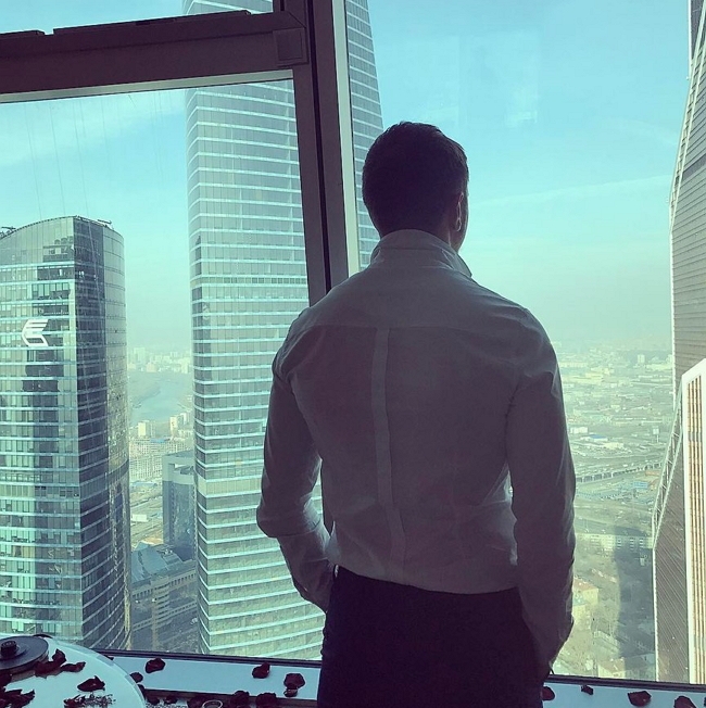 Антон Гусев: Евгения просто пиарится за мой счёт Антон Гусев: Евгения просто пиарится за мой счёт