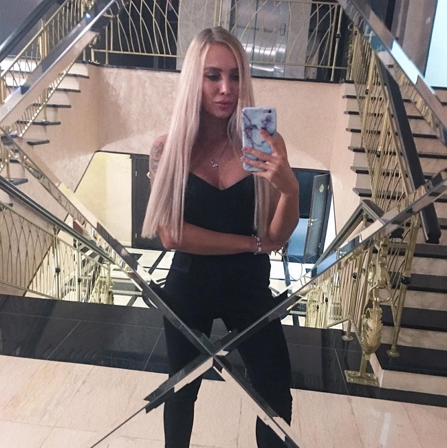 Лиза Полыгалова: Мне стукнуло 21! Лиза Полыгалова: Мне стукнуло 21!