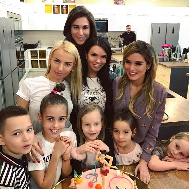 Фото детей участников Дома-2 (20.04.2017) Фото детей участников Дома-2 (20.04.2017)