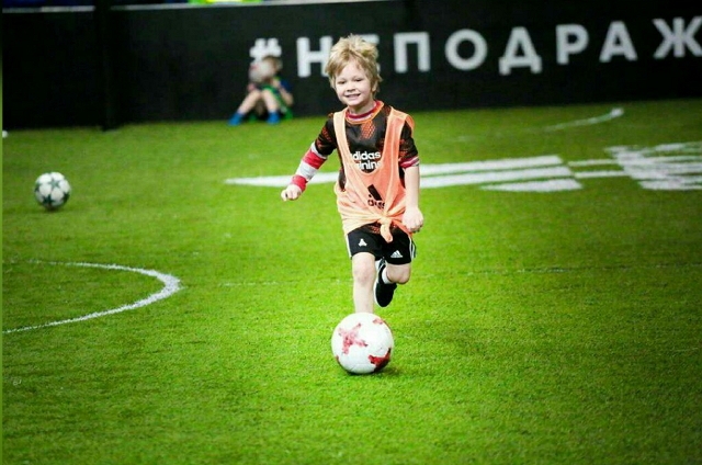 Фото детей участников Дома-2 (20.04.2017) Фото детей участников Дома-2 (20.04.2017)