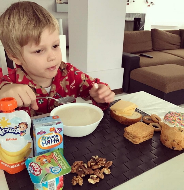 Фото детей участников Дома-2 (20.04.2017) Фото детей участников Дома-2 (20.04.2017)