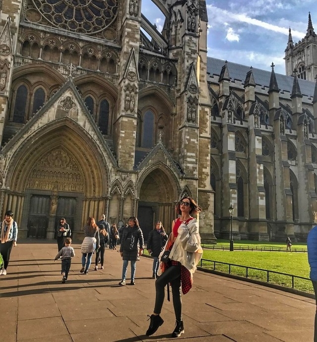 Фотоотчет из поездки Бузовой в Лондон Фотоотчет из поездки Бузовой в Лондон