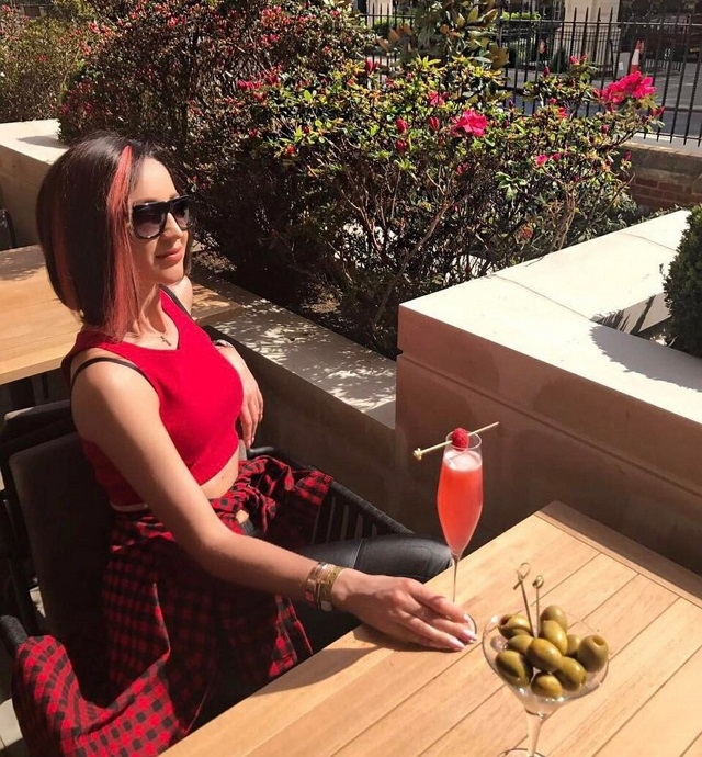 Фотоотчет из поездки Бузовой в Лондон Фотоотчет из поездки Бузовой в Лондон