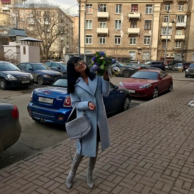 Нелли Ермолаева: Я по крупицам собирала свой образ Нелли Ермолаева: Я по крупицам собирала свой образ