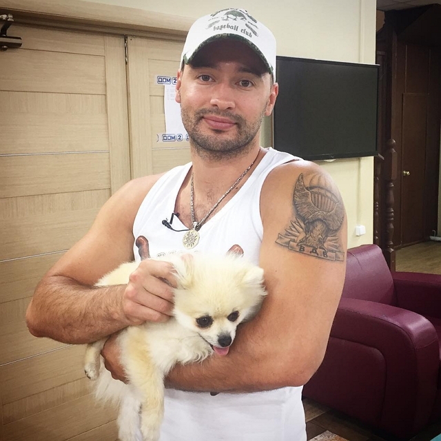 Андрей Черкасов ждет приглашения на телешоу «Холостяк» Андрей Черкасов ждет приглашения на телешоу «Холостяк»