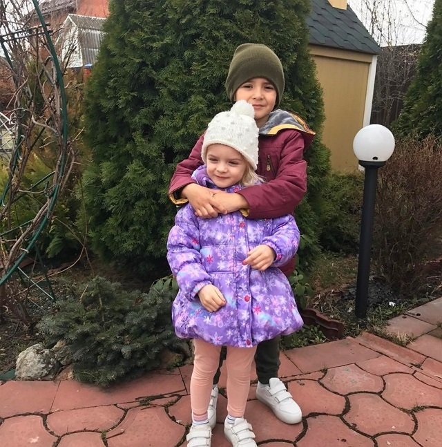 Фото детей участников Дома-2 (27.04.2017) Фото детей участников Дома-2 (27.04.2017)