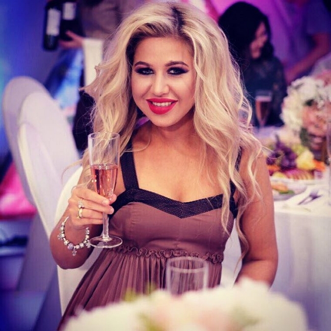 Мария Кохно ждёт не дождётся пластической операции Мария Кохно ждёт не дождётся пластической операции