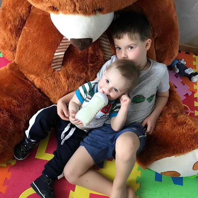 Фото детей участников Дома-2 (1.05.2017) Фото детей участников Дома-2 (1.05.2017)