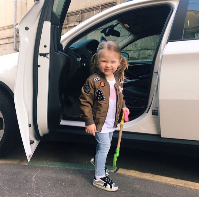 Фото детей участников Дома-2 (2.05.2017) Фото детей участников Дома-2 (2.05.2017)