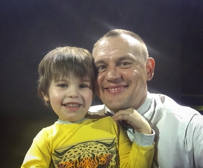 Фото детей участников Дома-2 (2.05.2017) Фото детей участников Дома-2 (2.05.2017)