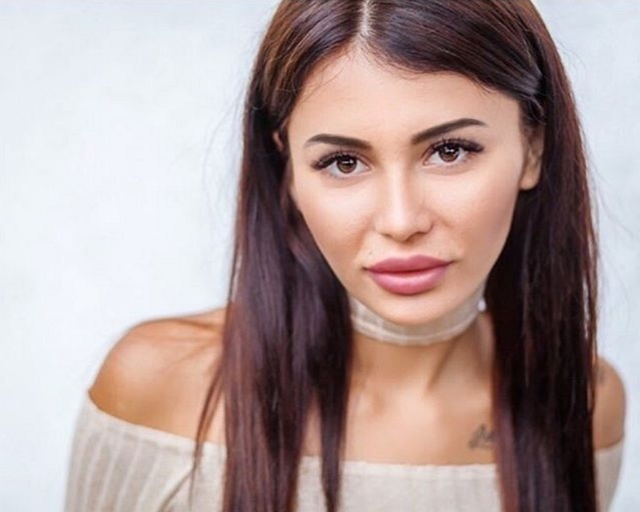 Сергей Захарьяш: Меня устраивает грудь Лили! Сергей Захарьяш: Меня устраивает грудь Лили!