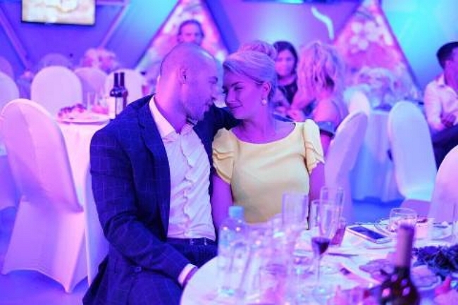 Андрей Черкасов и Кристина Ослина уже расстались? Андрей Черкасов и Кристина Ослина уже расстались?