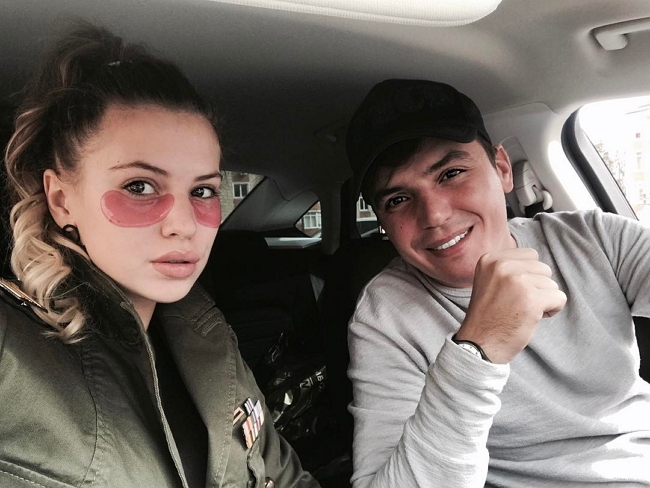 Артёмова: Женя не делал предложение и не дарил кольцо Артёмова: Женя не делал предложение и не дарил кольцо