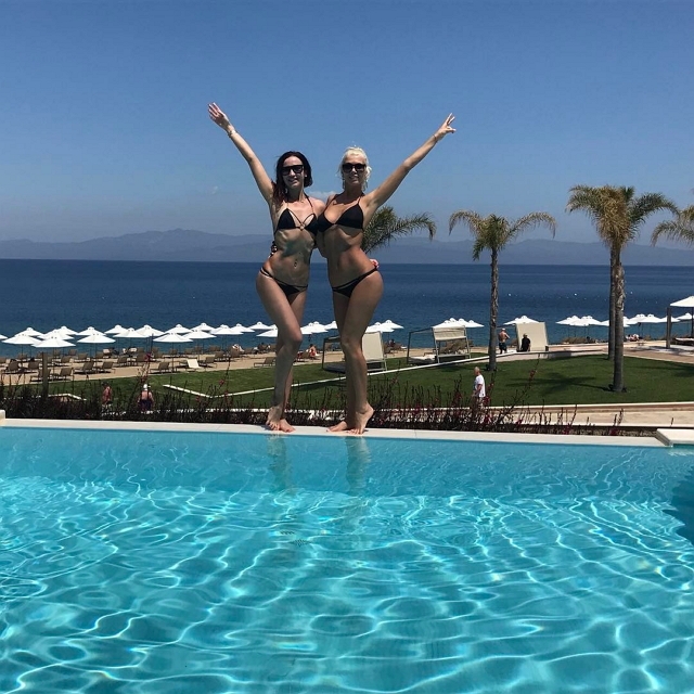 Фотоотчет с отдыха Ольги Бузовой в Греции Фотоотчет с отдыха Ольги Бузовой в Греции