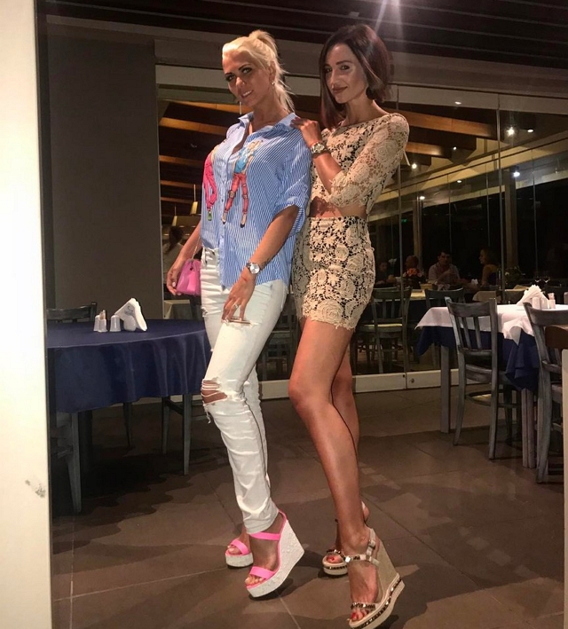 Фотоотчет с отдыха Ольги Бузовой в Греции Фотоотчет с отдыха Ольги Бузовой в Греции