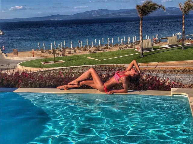 Фотоотчет с отдыха Ольги Бузовой в Греции Фотоотчет с отдыха Ольги Бузовой в Греции