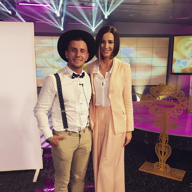 Фото со съёмок ток-шоу (17.05.2017) Фото со съёмок ток-шоу (17.05.2017)