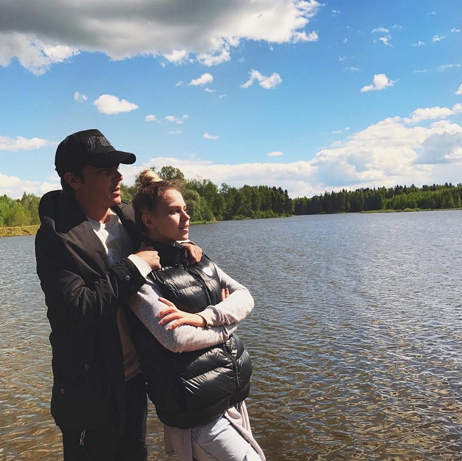 Саша Артёмова обиделась на критику своей фигуры Саша Артёмова обиделась на критику своей фигуры