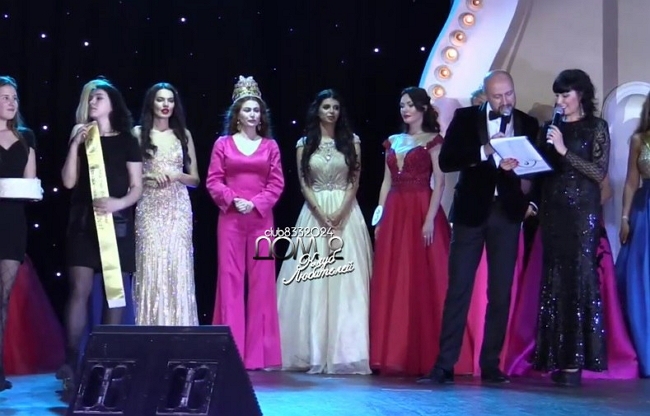 Алиана Устиненко завоевала два титула на конкурсе красоты Алиана Устиненко завоевала два титула на конкурсе красоты