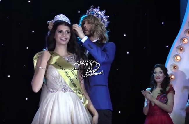 Алиана Устиненко завоевала два титула на конкурсе красоты Алиана Устиненко завоевала два титула на конкурсе красоты