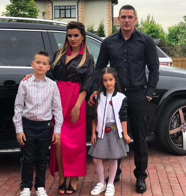 Фото детей участников Дома-2 (10.06.2017) Фото детей участников Дома-2 (10.06.2017)