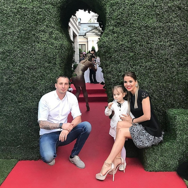 Фото со дня рождения Маруси Бородиной Фото со дня рождения Маруси Бородиной