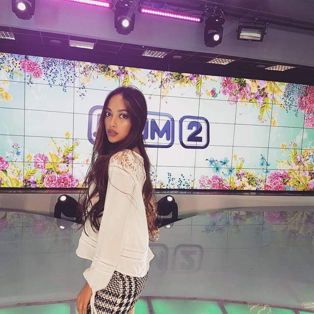 Фото со съёмок ток-шоу (13.06.2017) Фото со съёмок ток-шоу (13.06.2017)