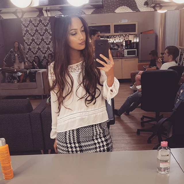 Фото со съёмок ток-шоу (13.06.2017) Фото со съёмок ток-шоу (13.06.2017)