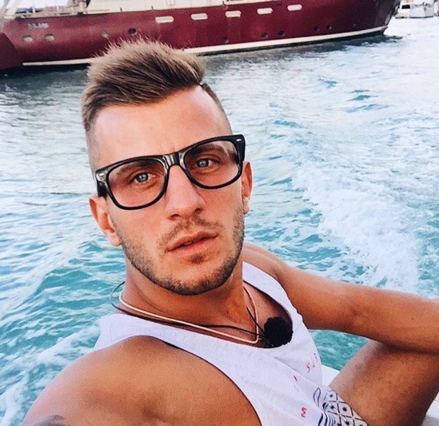 Виталий Малышев занялся поисками той единственной Виталий Малышев занялся поисками той единственной