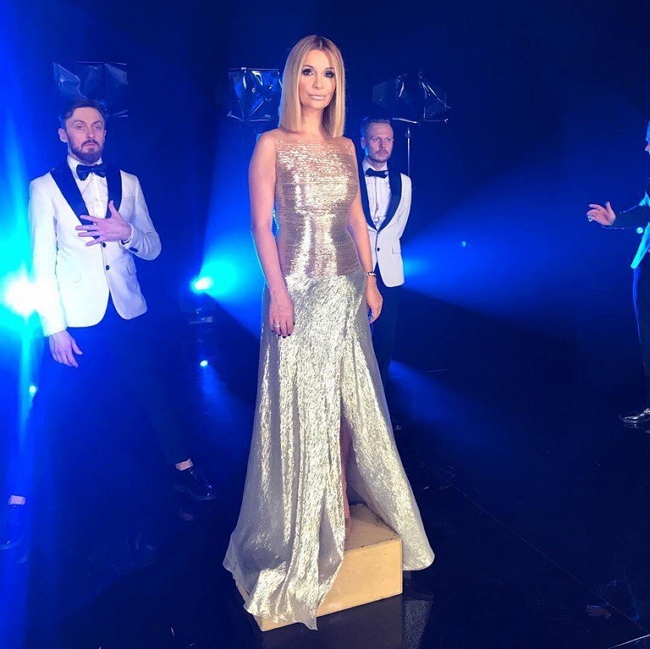 Фанаты в восторге от нового имиджа Ольги Орловой Фанаты в восторге от нового имиджа Ольги Орловой