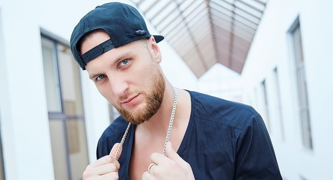 Тимур Гарафутдинов встречается с Анной Калашниковой