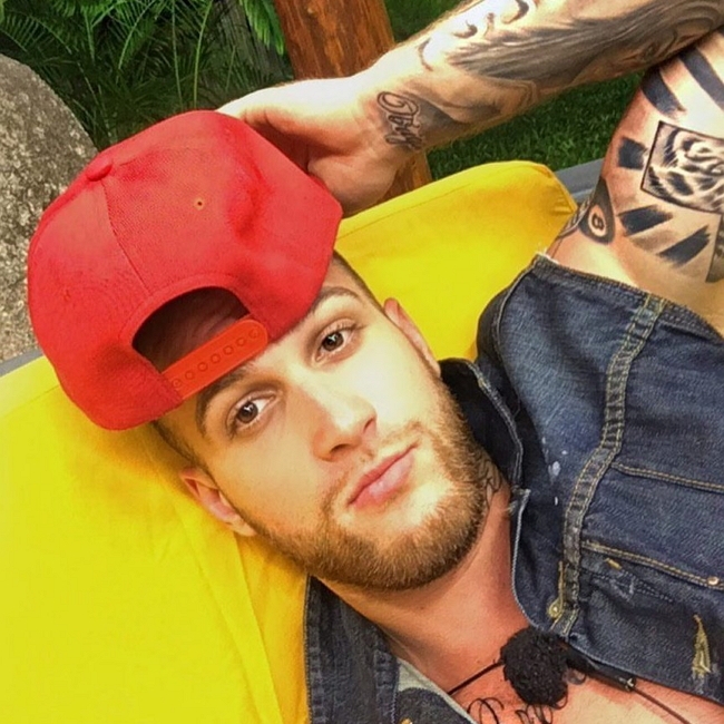 Новый участник Фил Кострубов Новый участник Фил Кострубов