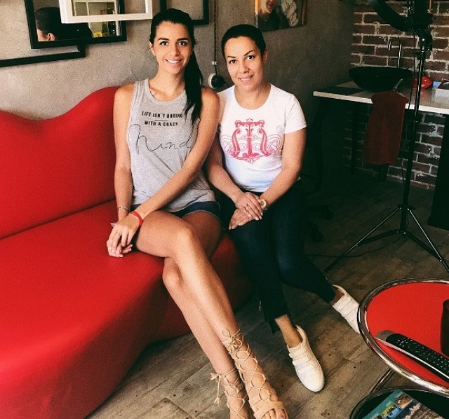 Алиана Устиненко исправляет ошибки молодости Алиана Устиненко исправляет ошибки молодости