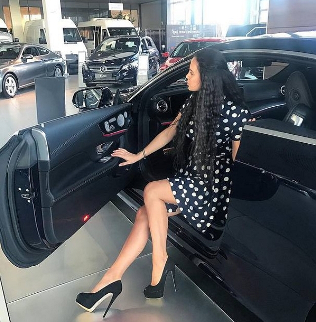 Виктория Романец приобрела нового «друга» Виктория Романец приобрела нового «друга»