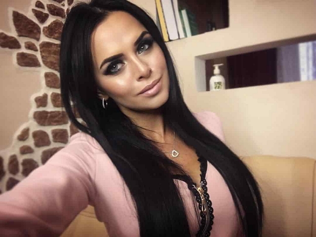 Романец: Я готова дать Лолите контакты своего адвоката! Романец: Я готова дать Лолите контакты своего адвоката!