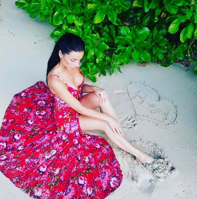 Алеся Клочко: Вы называете меня хабалкой? Алеся Клочко: Вы называете меня хабалкой?