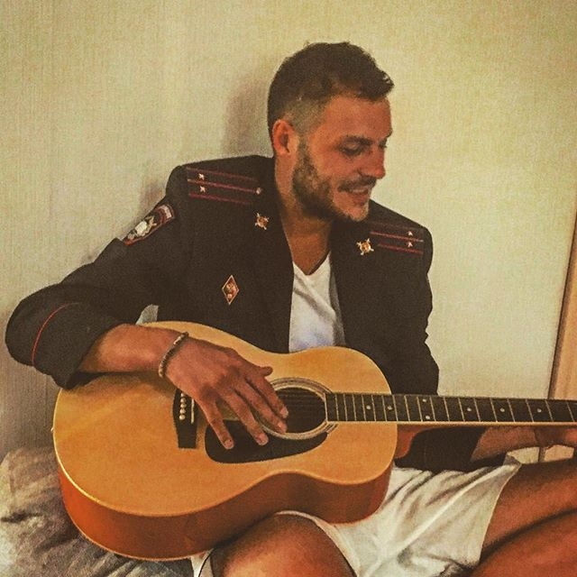 ����� ����� ���: ������ ������