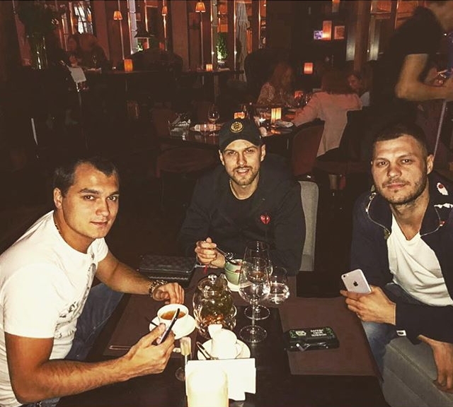 ����� ����� ���: ������ ������