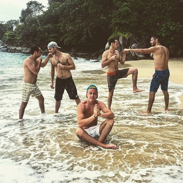 ����� ����� ���: ������ ������