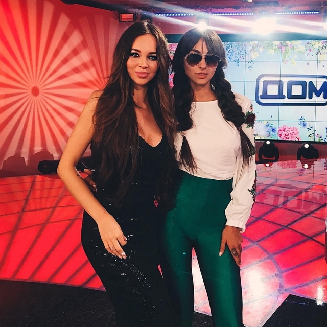 Фото со съёмок ток-шоу (4.08.2017) Фото со съёмок ток-шоу (4.08.2017)