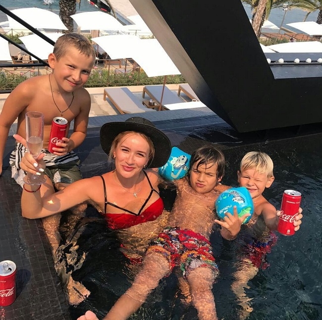 Фото детей участников Дома-2 (7.08.2017) Фото детей участников Дома-2 (7.08.2017)