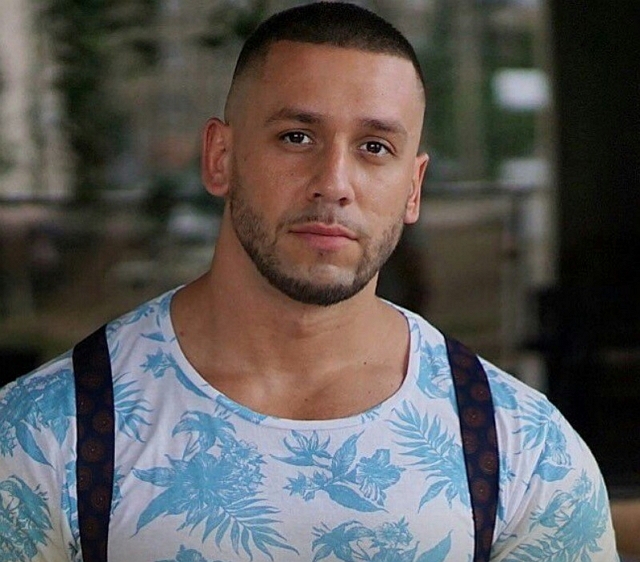 Сергей Кучеров поведал, что специально флиртует с девушками Сергей Кучеров поведал, что специально флиртует с девушками