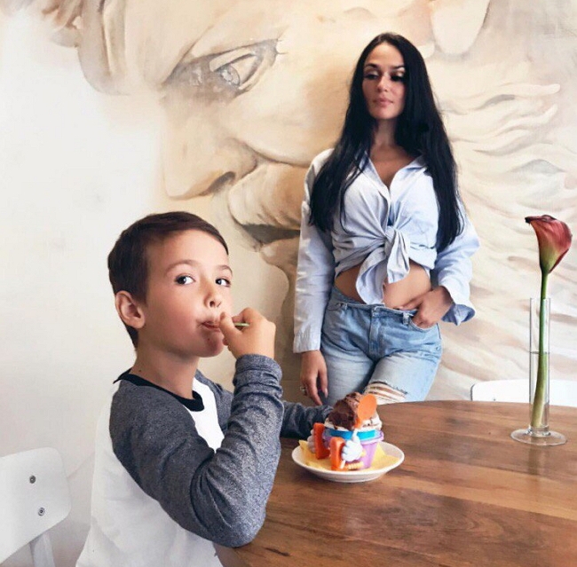 ���� ��������� ������ ������ � �����������