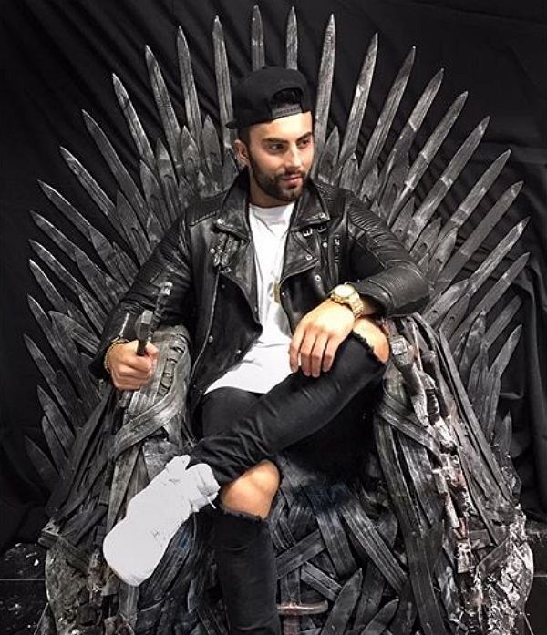 ������: ����������� ������� ˸�� ������