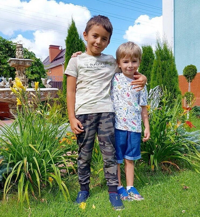 Фото детей участников Дома-2 (27.09.2017) Фото детей участников Дома-2 (27.09.2017)