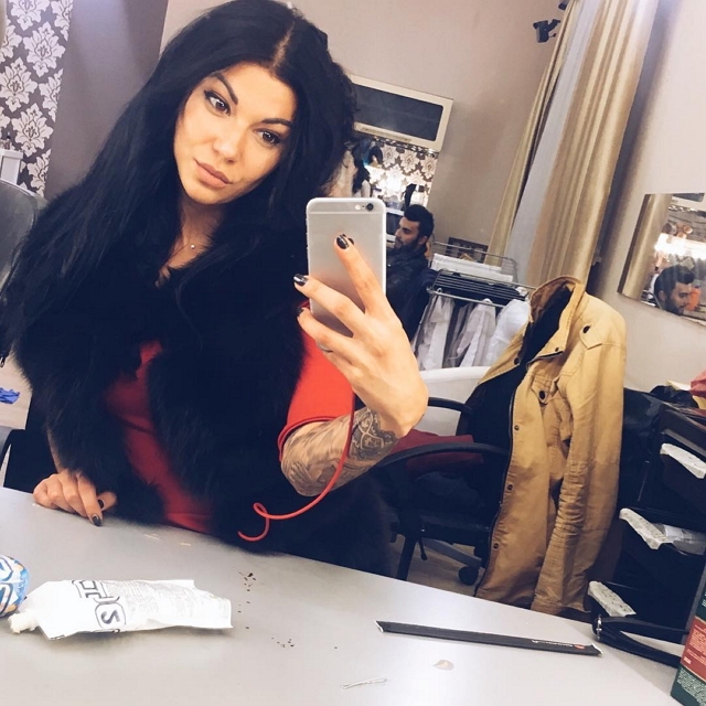 Фото со съёмок ток-шоу (3.10.2017) Фото со съёмок ток-шоу (3.10.2017)