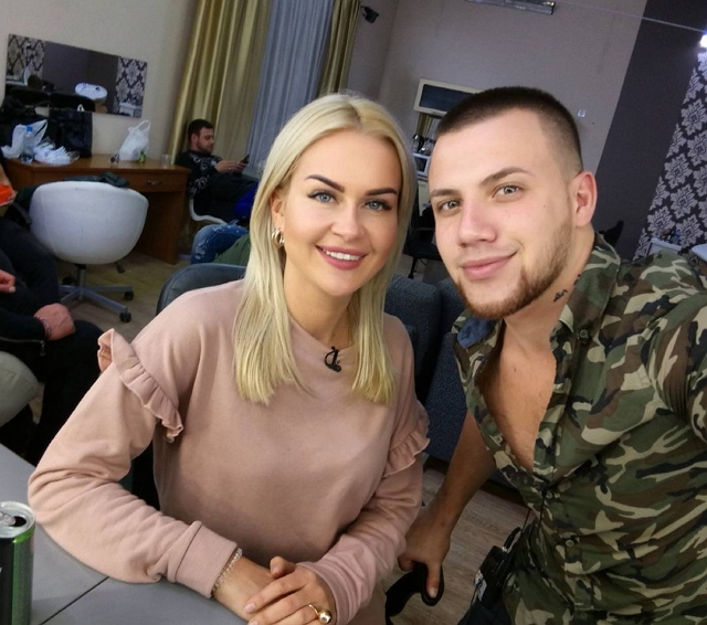 Фото со съёмок ток-шоу (3.10.2017) Фото со съёмок ток-шоу (3.10.2017)